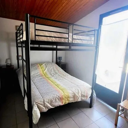Casa de Férias Maison De 2 Chambres Avec Jardin Clos A Jean De Monts *