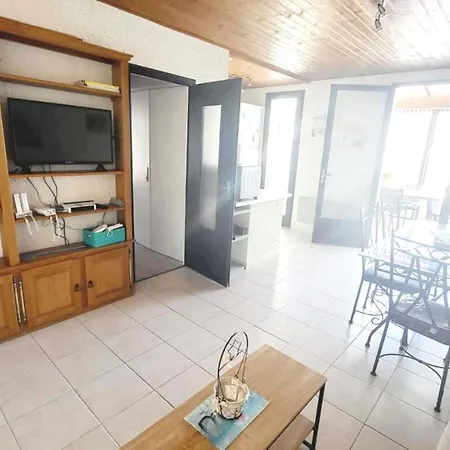 Casa de Férias Maison De 2 Chambres Avec Jardin Clos A Jean De Monts *